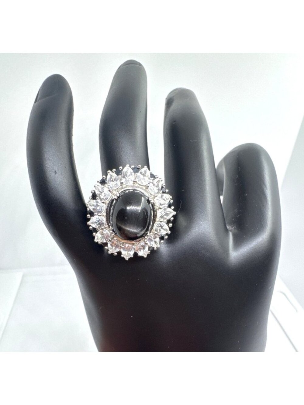 925 Sterling Silver Black Cabochon Halo Ring Pear Cut Gemstone Size 9 Old Money